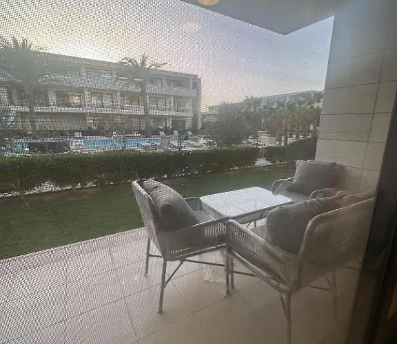 Apartment In G Cribs 2br El Gouna